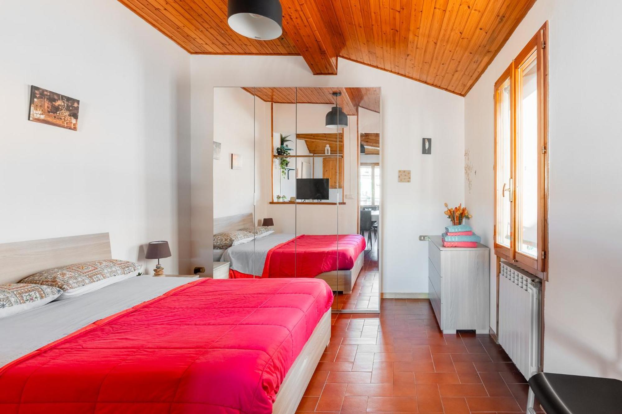 Social Costa-Holiday & Business Apartment Болонья Экстерьер фото